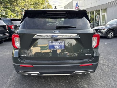 Used 2022 Ford Explorer XLT w/ Equipment Group 202A AWD/4WD image 4