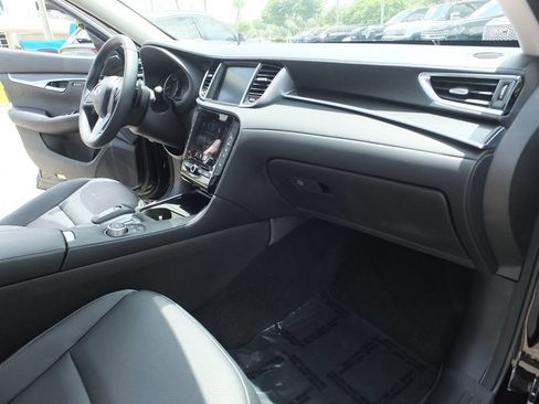 Used 2025 INFINITI QX50 Luxe AWD/4WD image 21