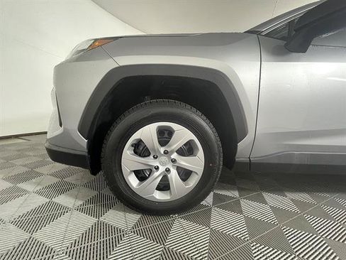 Certified 2023 Toyota RAV4 LE AWD/4WD image 23