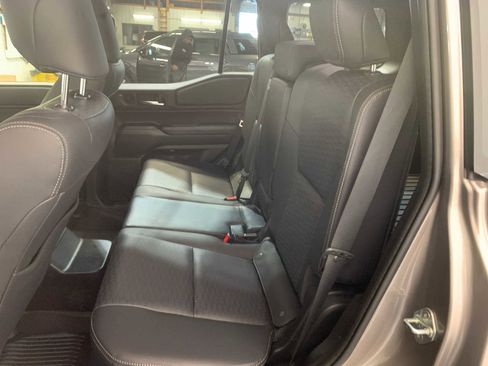 Certified 2025 Toyota Land Cruiser image 5