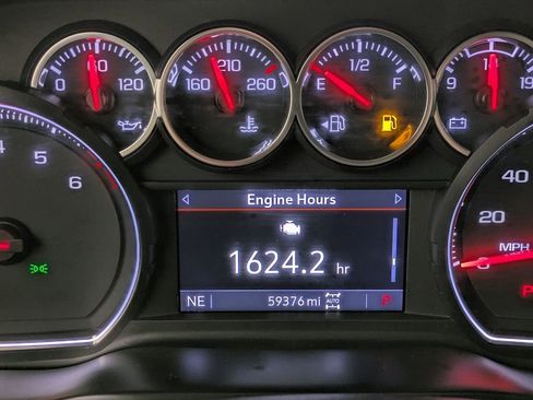 Used 2021 Chevrolet Silverado 1500 LT Trail Boss image 22