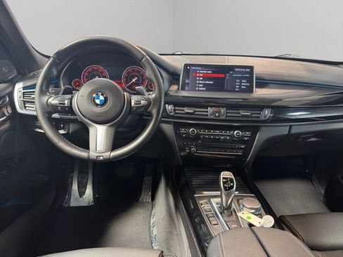 Used 2018 BMW X5 xDrive50i w/ M Sport Package AWD/4WD image 12