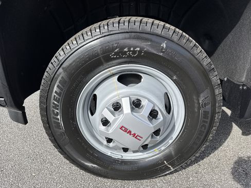 New 2026 GMC Sierra 3500 Pro image 13