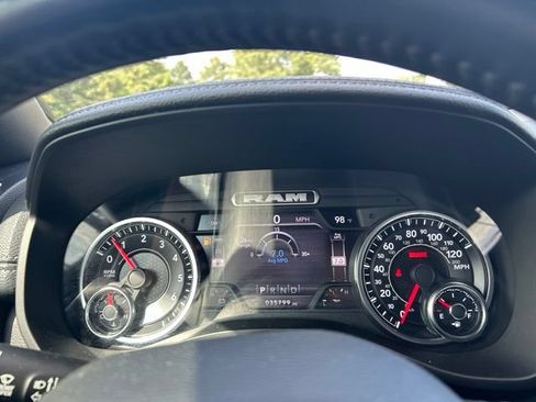 Used 2022 RAM 1500 Laramie w/ Sport Appearance Package AWD/4WD image 24