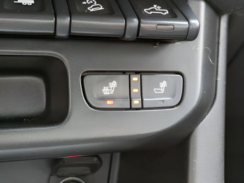 Used 2021 Chevrolet Colorado ZR2 AWD/4WD image 21