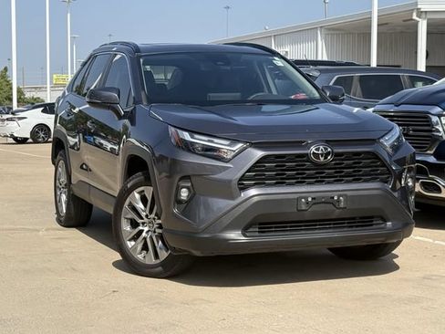 Used 2022 Toyota RAV4 XLE Premium FWD image 2