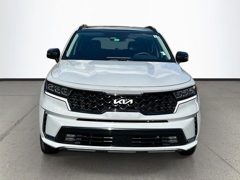 Certified 2023 Kia Sorento SX image 2