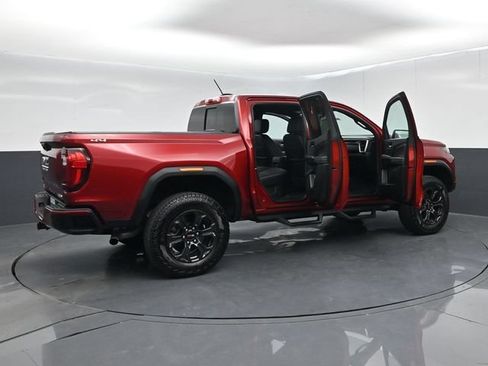 Used 2024 GMC Canyon Elevation w/ Elevation Premium Package AWD/4WD image 70
