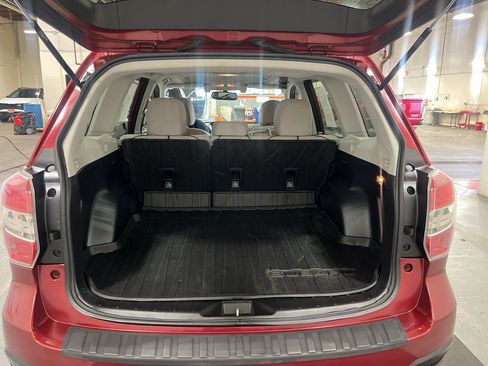 Used 2015 Subaru Forester 2.5i Premium AWD/4WD image 26