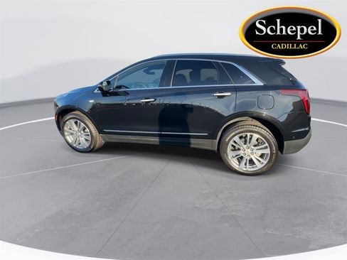 Certified 2025 Cadillac XT5 Premium Luxury w/ Technology Package image 5