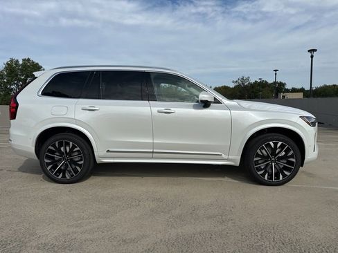 New 2026 Volvo XC90 B6 Ultra image 8