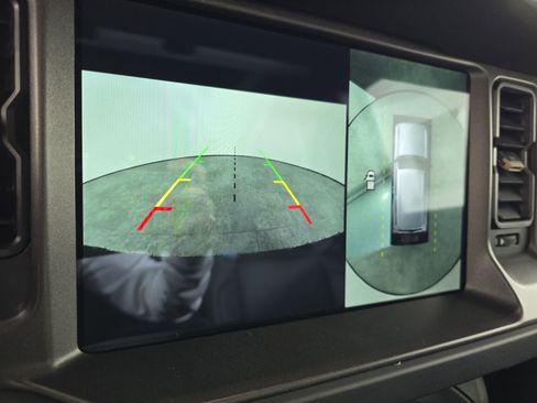 New 2025 Ford Bronco Badlands image 17