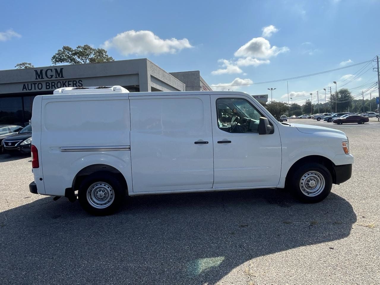 Used 2018 Nissan NV 2500 S RWD image 20