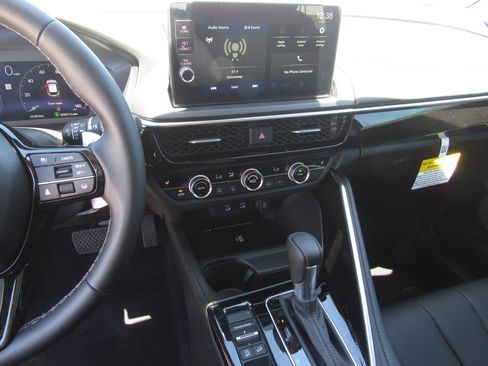 Certified 2025 Acura ADX AWD image 20