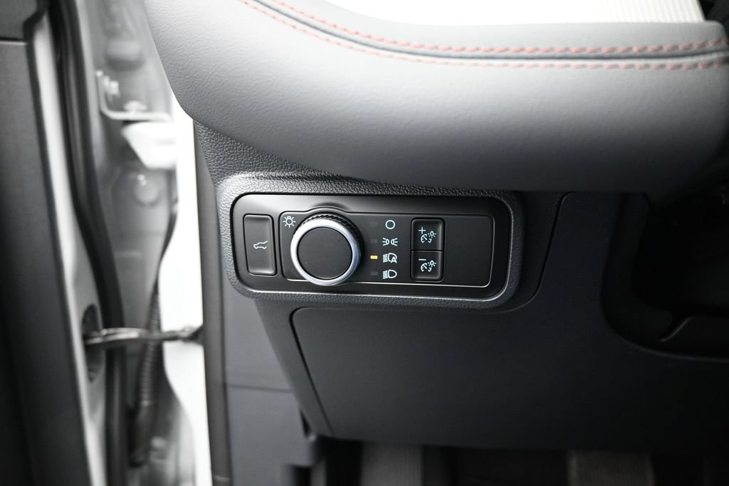 New 2027 Ford Explorer Active RWD image 12