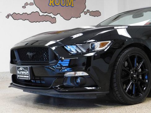 Used 2016 Ford Mustang GT Premium w/ Equipment Group 401A RWD image 27