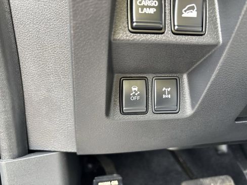 Certified 2025 Nissan Frontier PRO-4X w/ Pro Premium Package AWD/4WD image 30