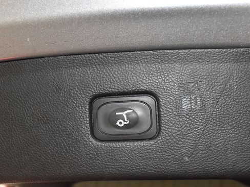 Used 2022 Ford Edge Titanium AWD/4WD image 14