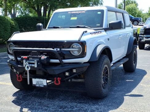 Used 2022 Ford Bronco Wildtrak AWD/4WD image 3