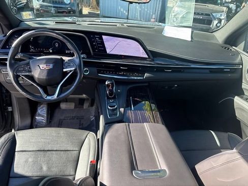 Used 2021 Cadillac Escalade Sport w/ Driver Assist Tech Package AWD/4WD image 33