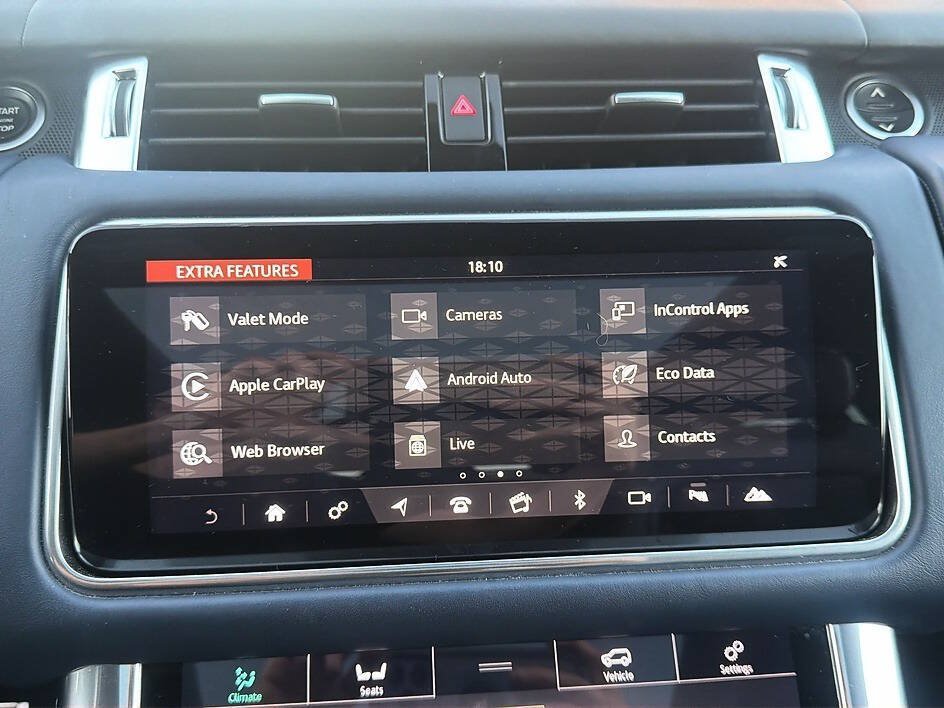 Used 2018 Land Rover Range Rover Sport HSE Dynamic AWD/4WD image 12