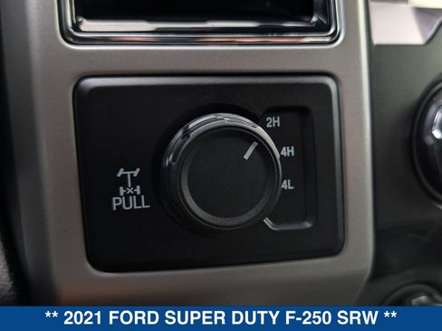 Used 2021 Ford F250 4x4 Crew Cab Super Duty image 32