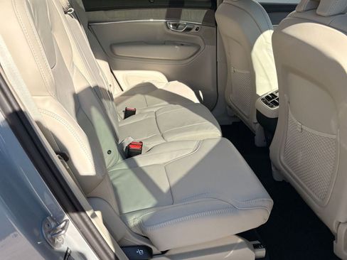 New 2026 Volvo XC90 B6 Ultra image 26