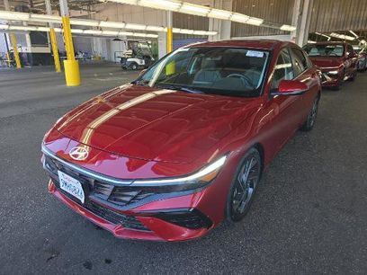 Used 2024 Hyundai Elantra Limited