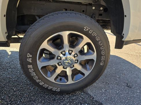 Used 2024 RAM 2500 Limited w/ Safety Group image 35