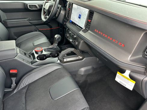 New 2025 Ford Bronco Raptor image 17