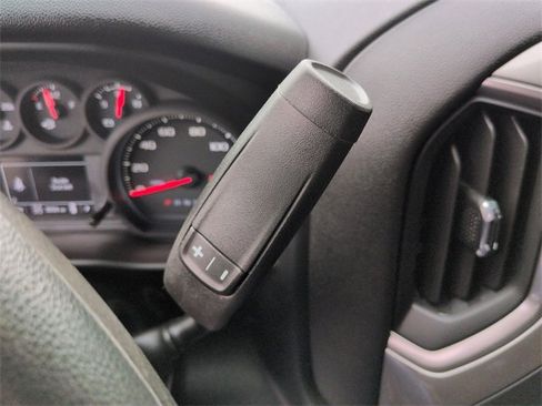 Used 2025 Chevrolet Silverado 2500 Custom w/ Custom Convenience Package image 16