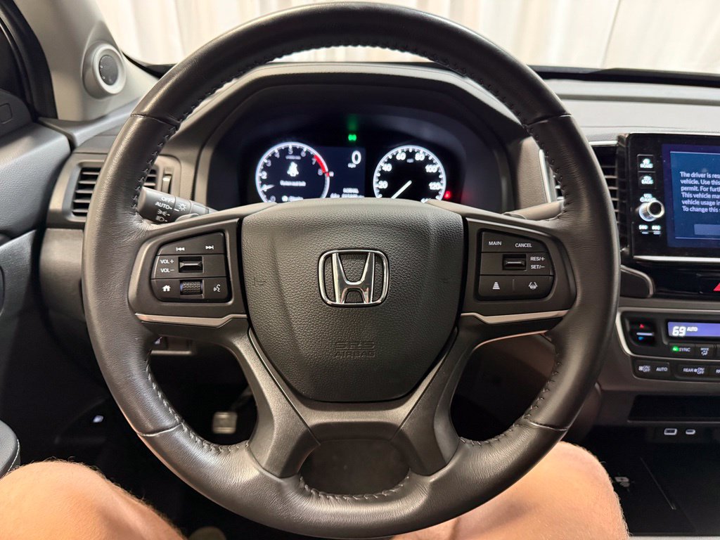 Used 2025 Honda Ridgeline Sport image 7