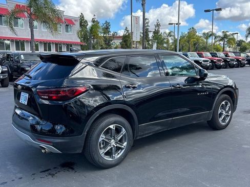 Used 2025 Chevrolet Blazer LT image 5