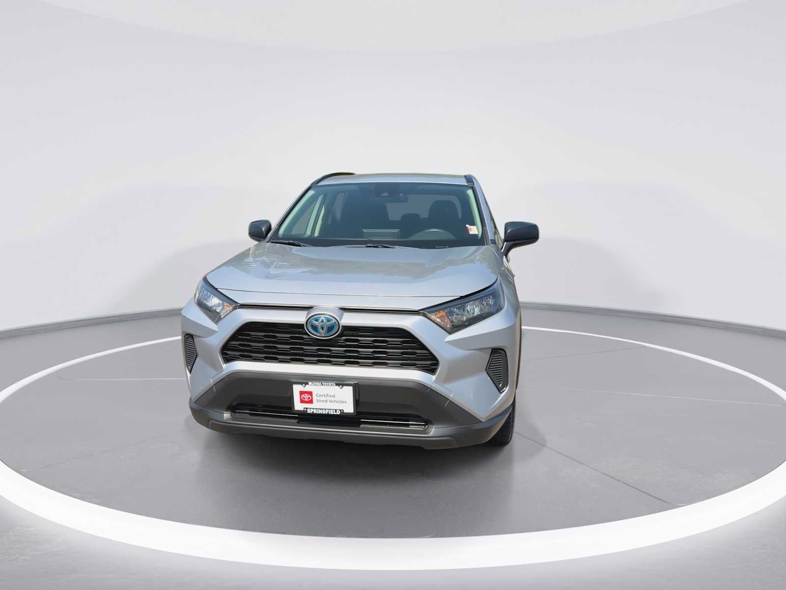 Certified 2021 Toyota RAV4 LE AWD/4WD image 3
