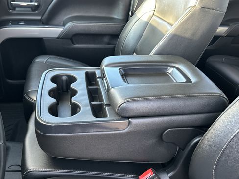 Used 2019 Chevrolet Silverado 2500 LTZ w/ LTZ Plus Package image 17