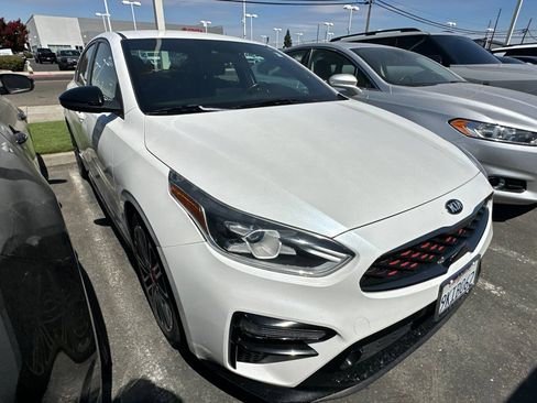 Certified 2021 Kia Forte GT w/ GT2 Package FWD image 2