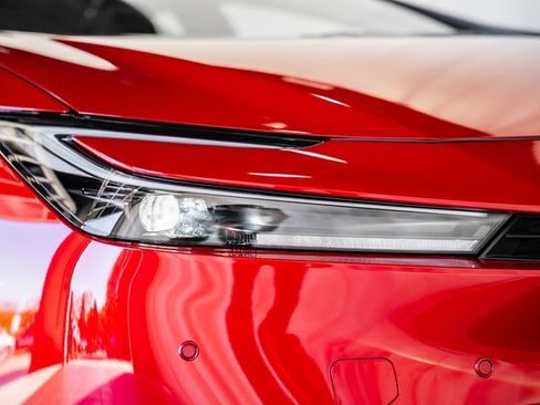 New 2026 Toyota Prius Plug-In Hybrid image 10