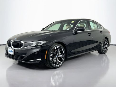 Used 2025 BMW 330i xDrive Sedan w/ Convenience Package image 2
