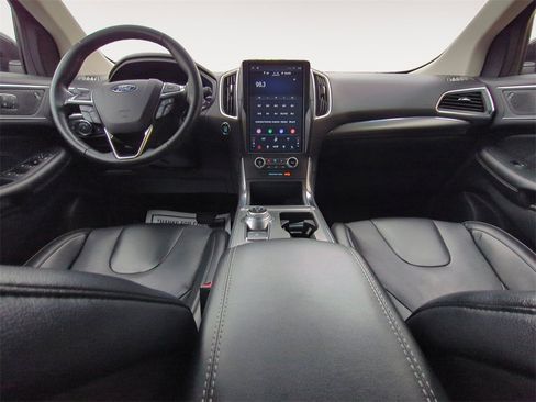 Used 2022 Ford Edge Titanium w/ Equipment Group 301A image 10