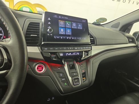 Used 2025 Honda Odyssey Sport-L image 23