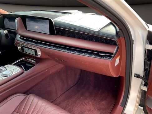 Used 2024 Genesis G90 3.5T image 15