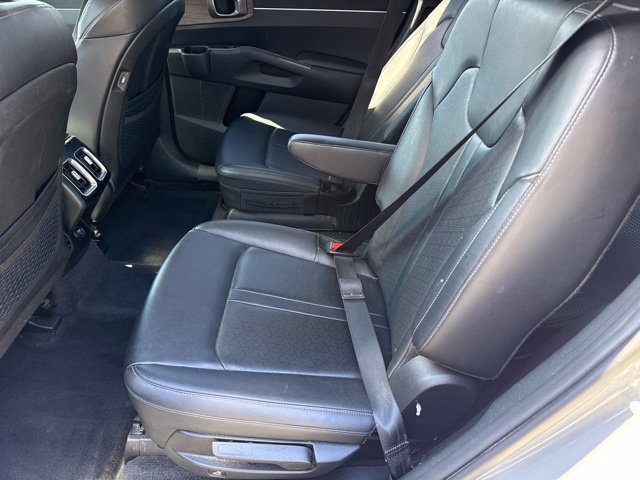 Used 2023 Kia Sorento EX w/ Panoramic Sunroof Package FWD image 24