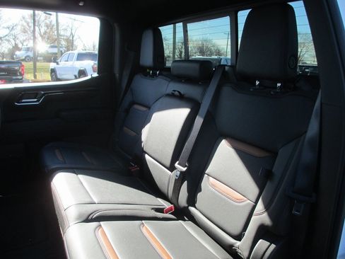 Certified 2024 GMC Sierra 1500 AT4 w/ Technology Package image 23