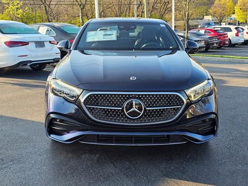 New 2026 Mercedes-Benz E 450 4MATIC Sedan image 4