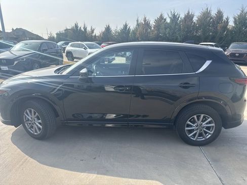Used 2025 MAZDA CX-5 AWD 2.5 S w/ Preferred Package image 8