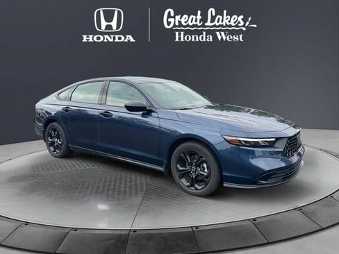 Used 2025 Honda Accord SE image 7