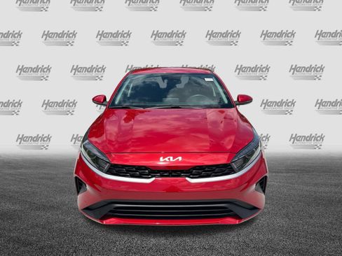 Used 2024 Kia Forte LXS w/ LXS Technology Package FWD image 3
