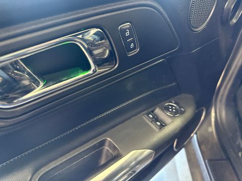 Used 2016 Ford Mustang GT Premium RWD image 16