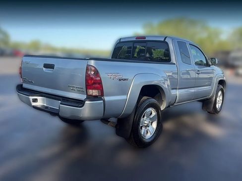 Used 2006 Toyota Tacoma PreRunner image 5