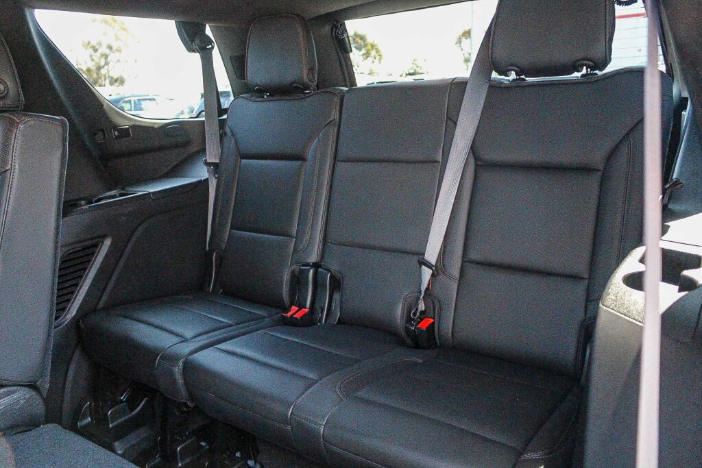 Used 2021 Chevrolet Tahoe High Country w/ Premium Package AWD/4WD image 12